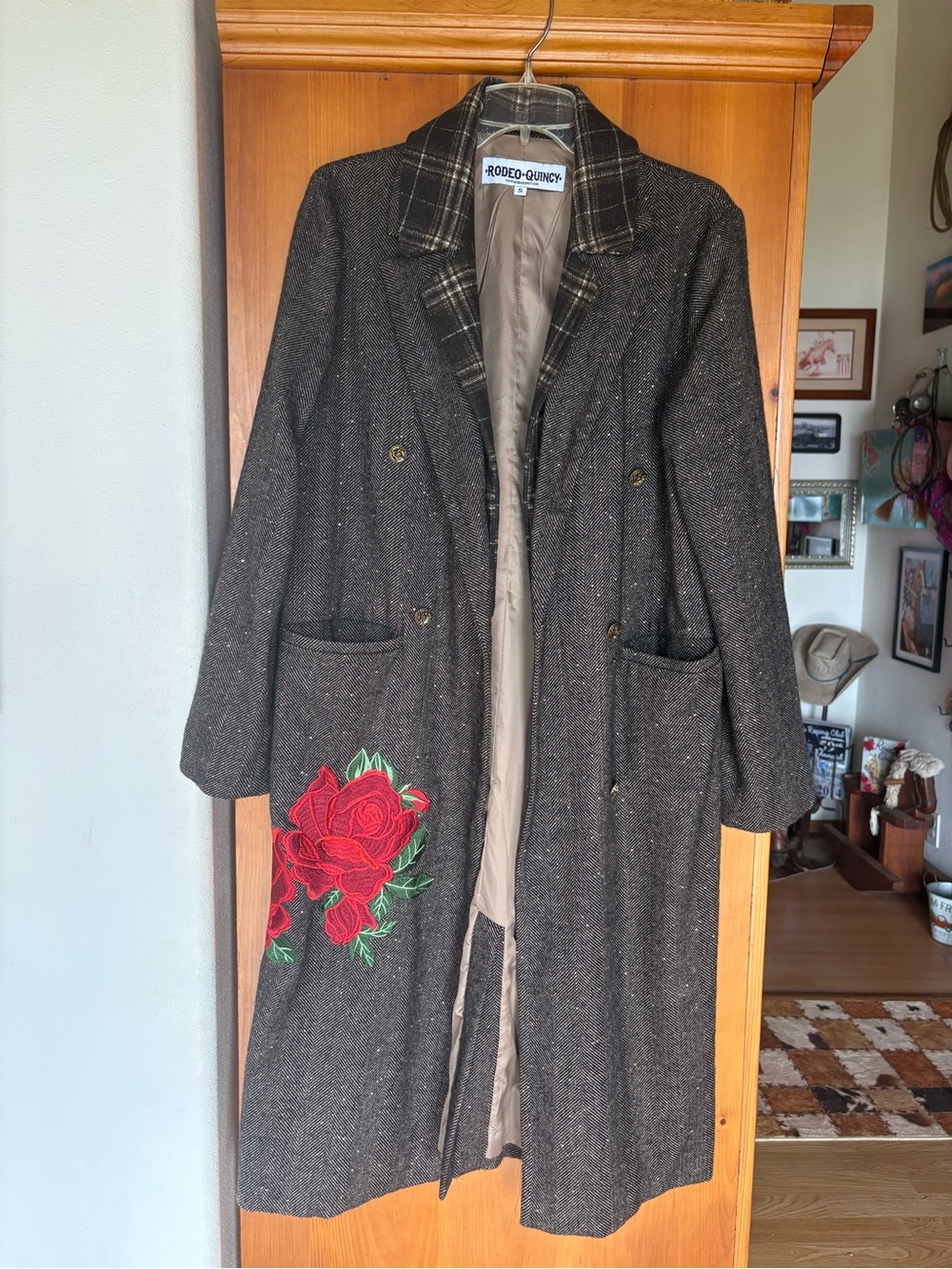 Rodeo Quincy Women's Dark Gray Long Coat with Red Rose Embroidery